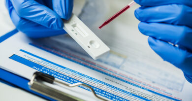 Megnyugtató hír érkezett: a meglévő tesztek kimutatják a mutáns koronavírust is