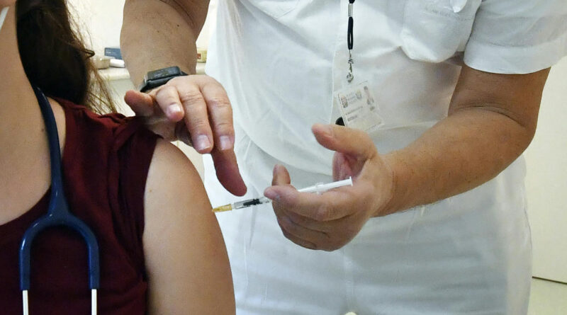 Esténként bárki kaphat vakcinát egy román kórházban