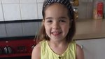 Hasfájással küldte haza a háziorvos, végül belehalt valódi betegségébe a tündéri hétéves kislány