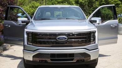 A Ford felosztja üzletét az elektromos és a gázüzemű járművek között
