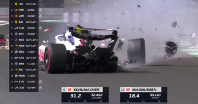Lewis Hamilton már Q1-ben kiesett, Mick Schumachert mentő vitte le a pályáról