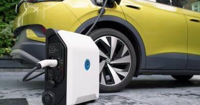 Itt az autós „power bank”: hordozható akkumulátort fejlesztettek elektromos autókhoz