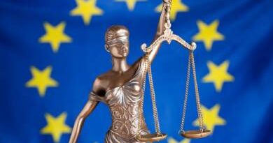 Európai cégek az EU technológiai törvényének alkalmazását követelik a Google ellen