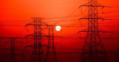 K&H: hátrányosan érinti, de nem veszélyezteti az energiaárak emelkedése a nagyvállalatokat