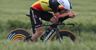 Giro: koronavírusos, nem versenyezhet tovább az összetettben vezető bringás