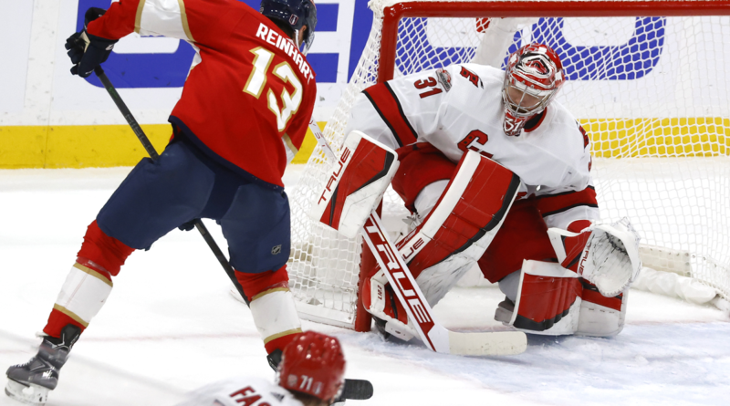NHL: Sam Reinhart egyetlen gólja döntött a Hurricanes ellen