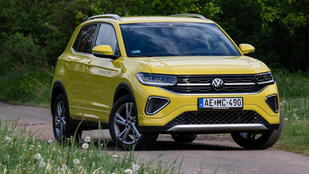 Sárga, drága és mára jó is – Teszt: Volkswagen T-Cross R-Line 1.5 TSI DSG – 2024.